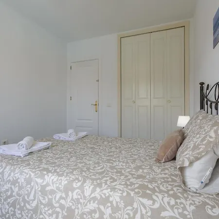 Apartment Pinos-los Corrales By Staycare *